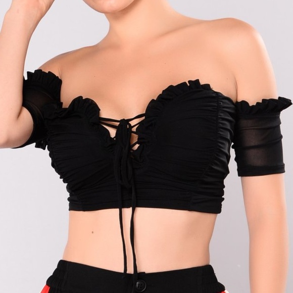 Fashion Nova Tops - FASHION NOVA CROPPED OFF SHOULDER TOP XL